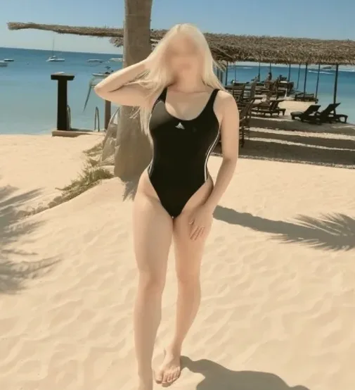 Andrea, 22