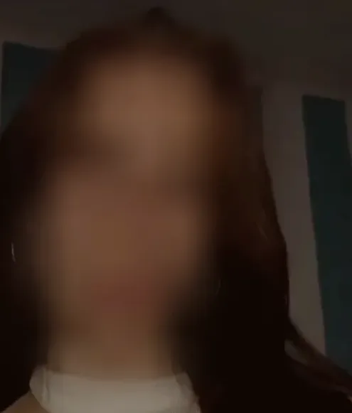 Antonia, 20