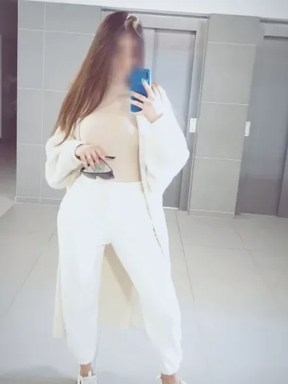 Ayse, 35