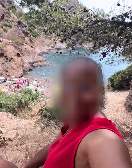 Diana, 33