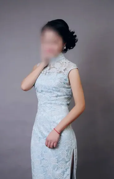 Elena, 28