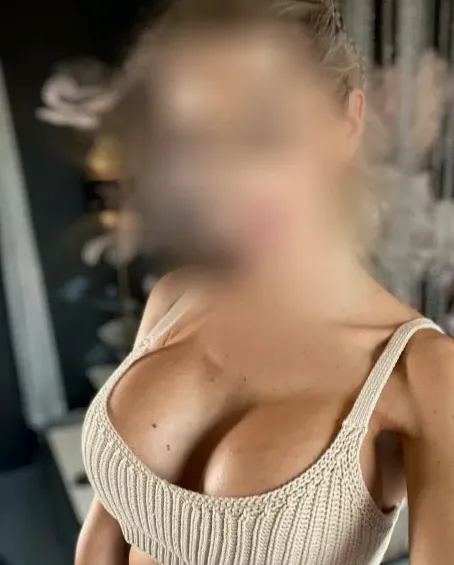 Fatma, 36