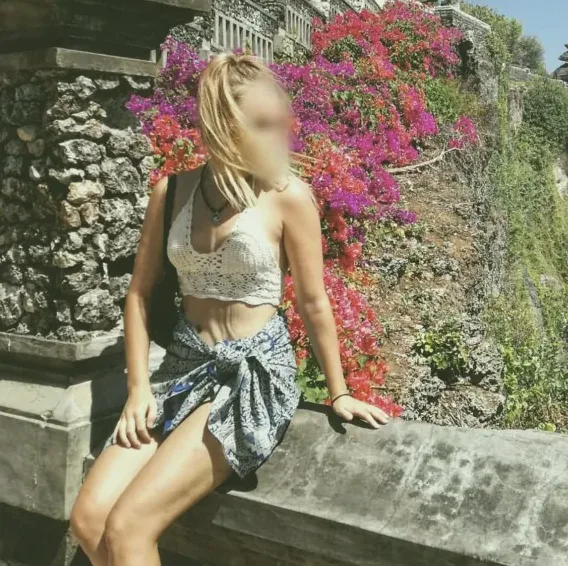 Jette, 20
