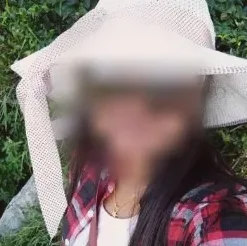 Melina, 34