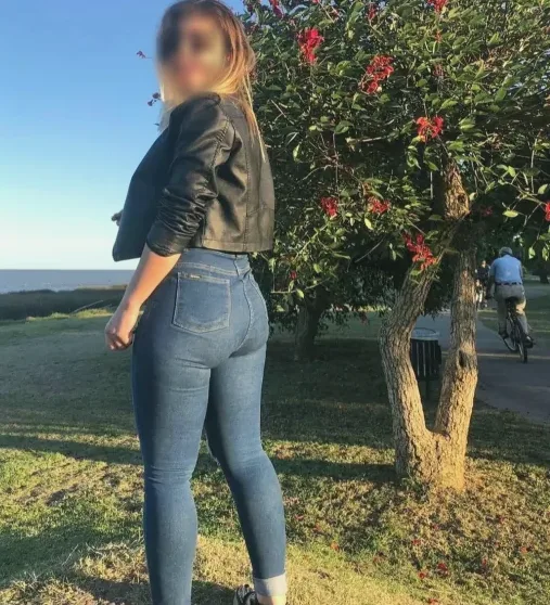 Sandra, 36
