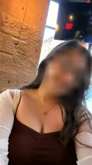 Sonja, 24
