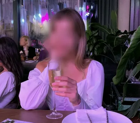 Stefanie, 31